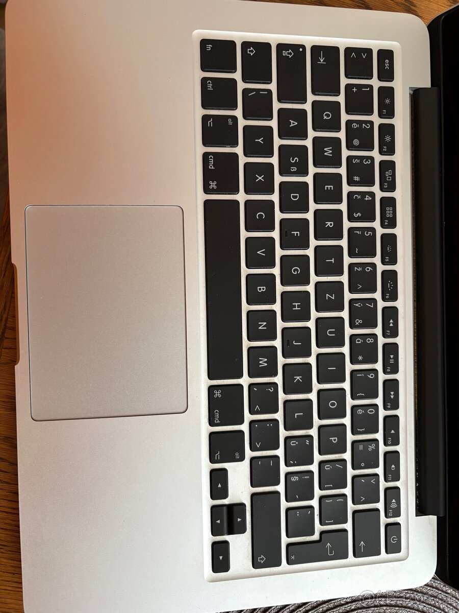 MacBook Pro 2015 (13) - 8