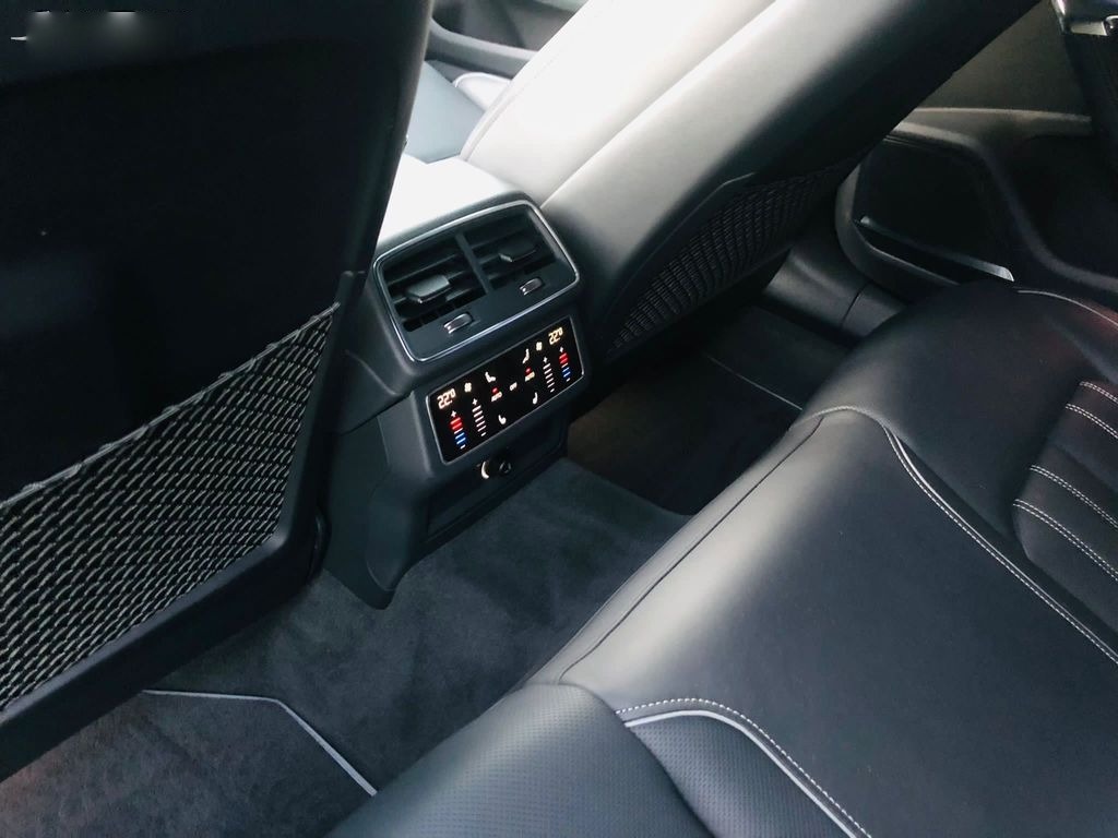 AUDI A6 4X4 - 8