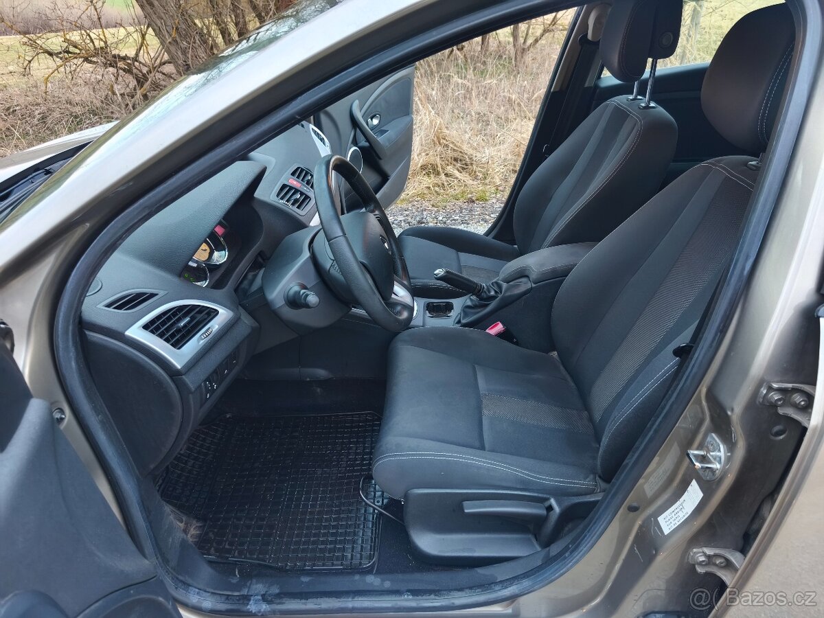 Renault Megane 1.5DCi 78kw 6kvalt - 8