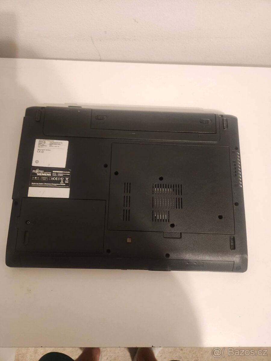 Fujitsu Siemens ESPRIMO Mobile V5535 - 8