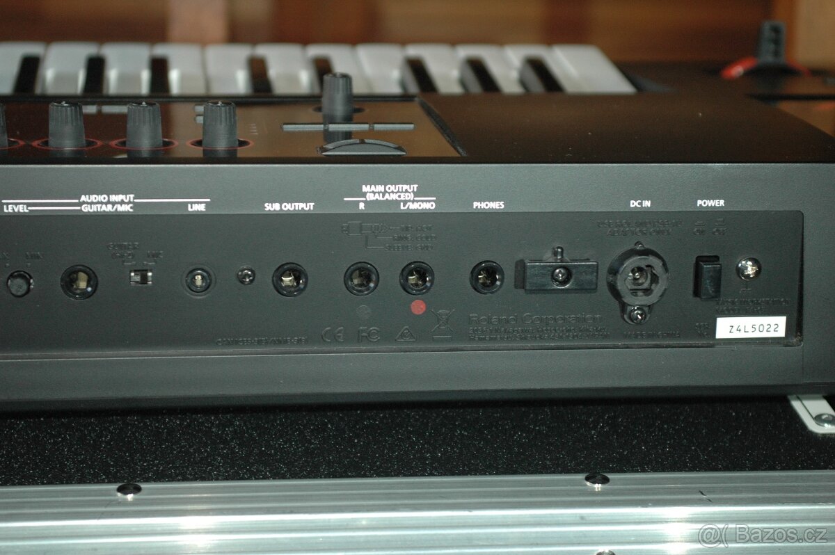 Roland FA07 - 8