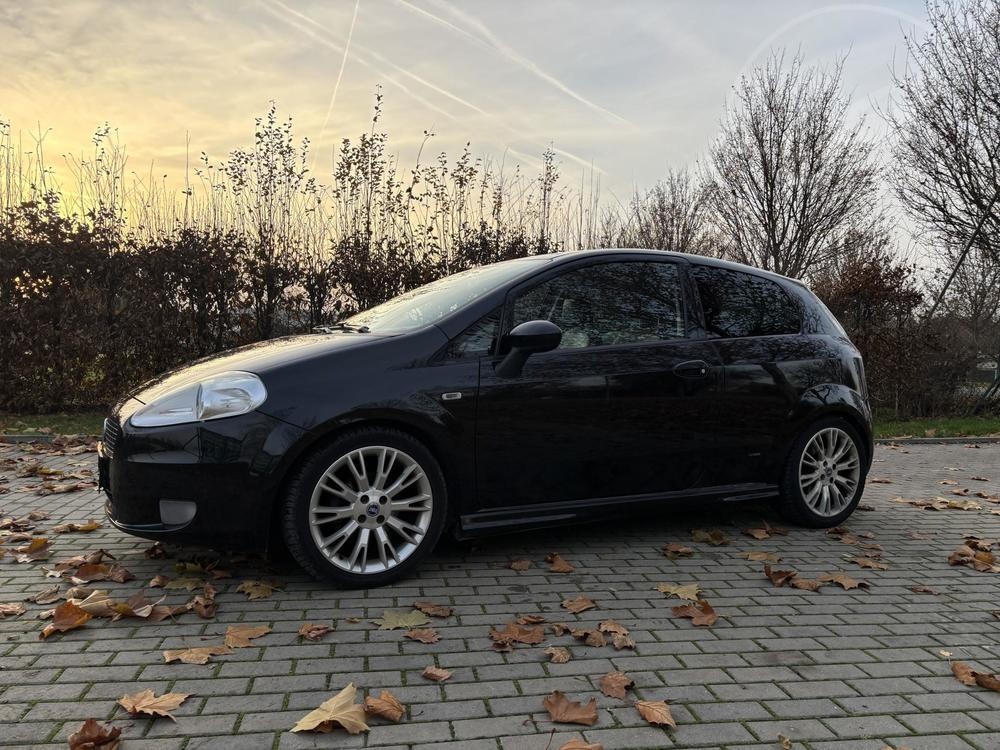 Fiat Grande Punto 1.4 16 v 95 ps Sport - 8