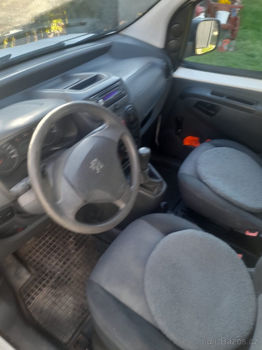 Peugeot Bipper 1.4 - 8