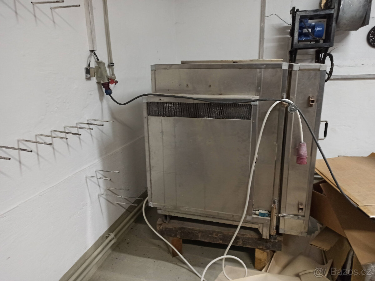 Keramika, pec, pila, hrnčířský kruh - 8