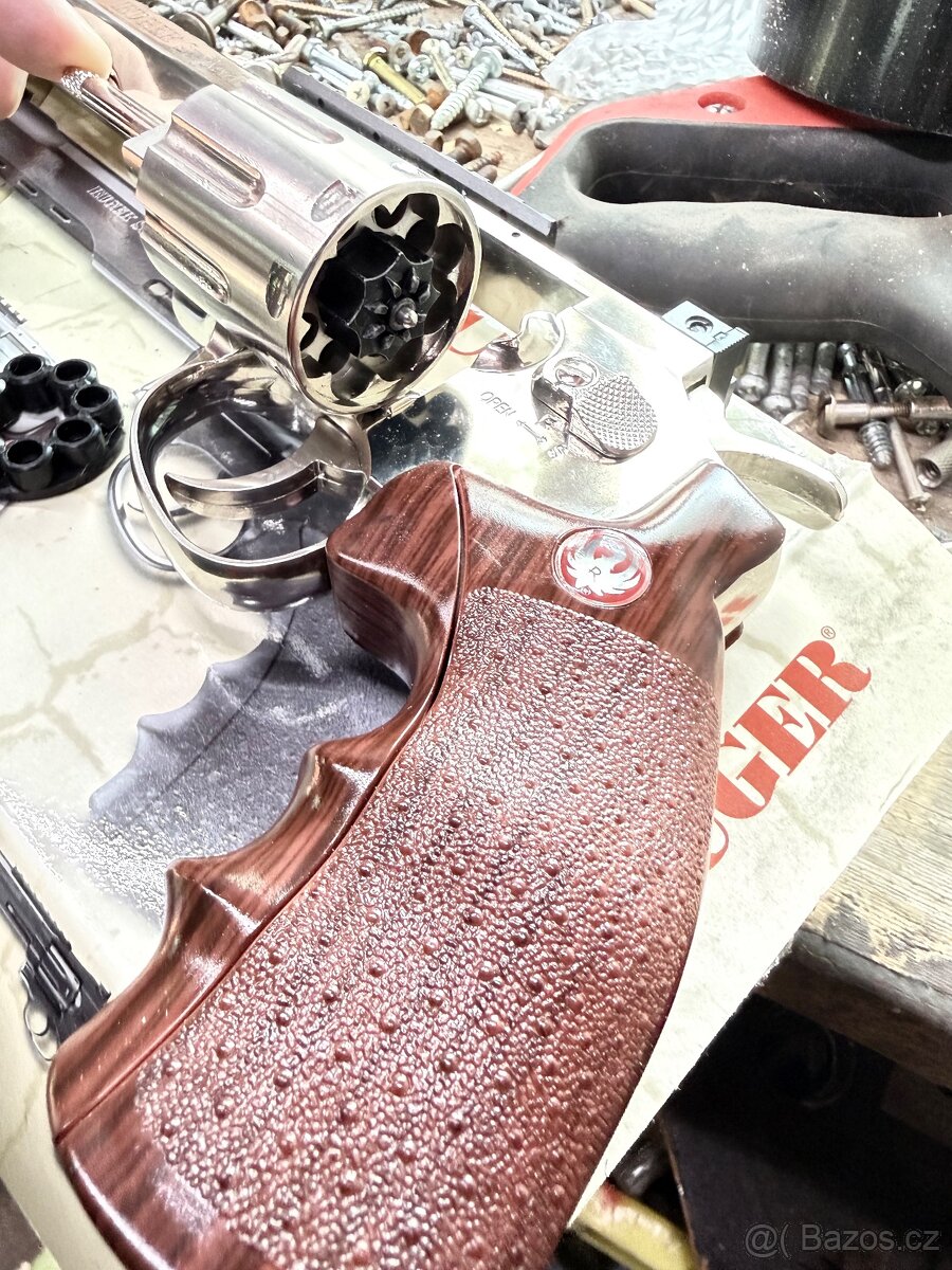 Airsoftový Revolver Night Hawk Super 8 - 8