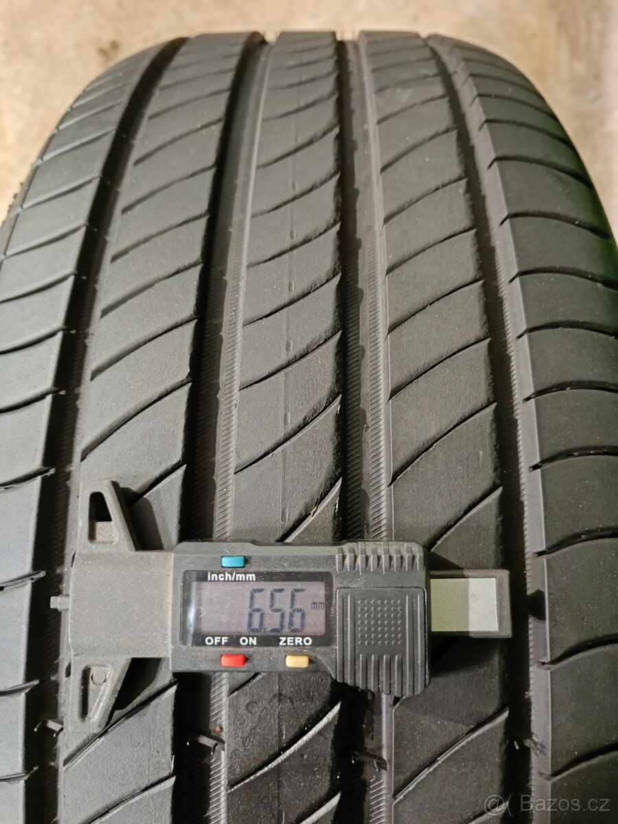 2ks zanovni letni 235/50/19 Michelin - 8