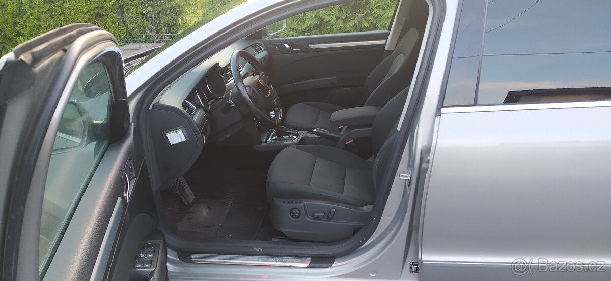 ŠKODA SUPERB II SEDAN 1,8TSi118kw,rv2009,DSG,XENONY - 8