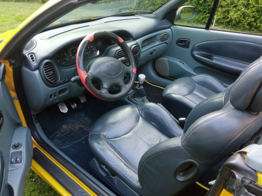 Renault Megane 2.0i Cabrio - 8