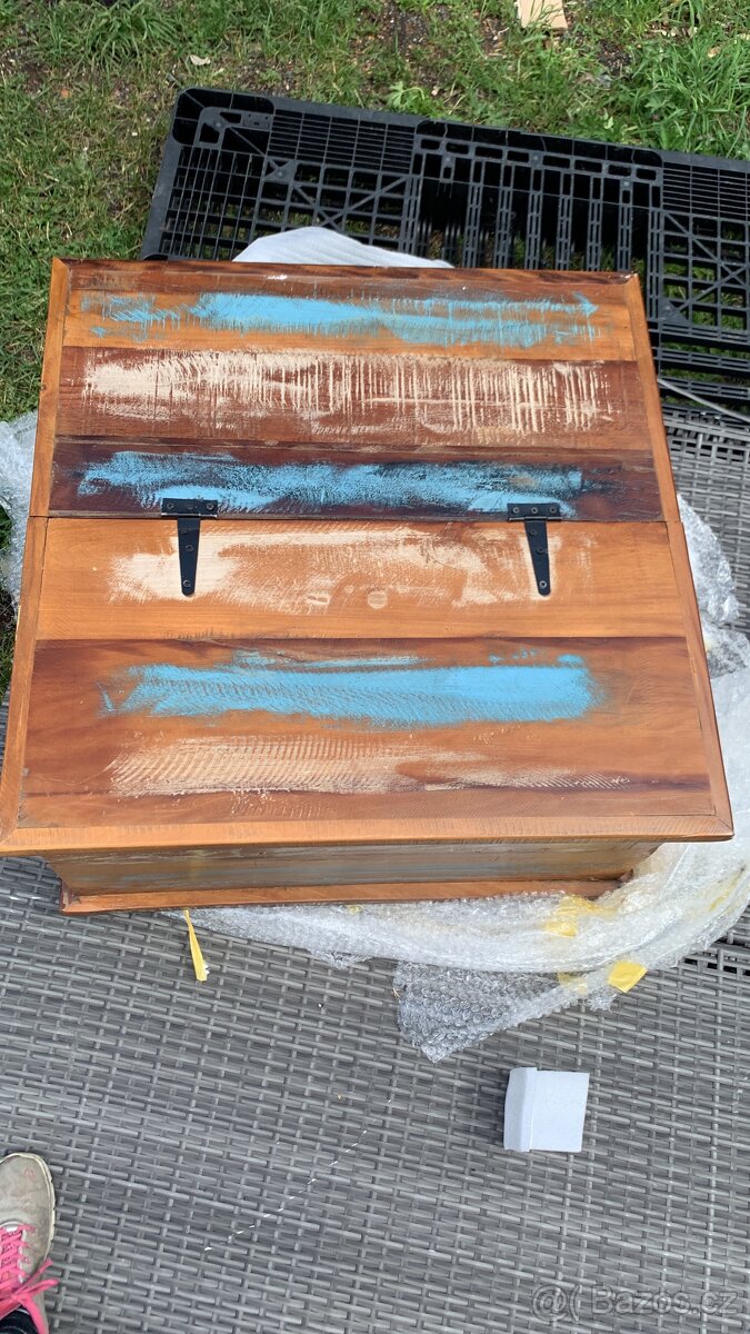 Vintage dřevěný odkládací stolek WILD - 8