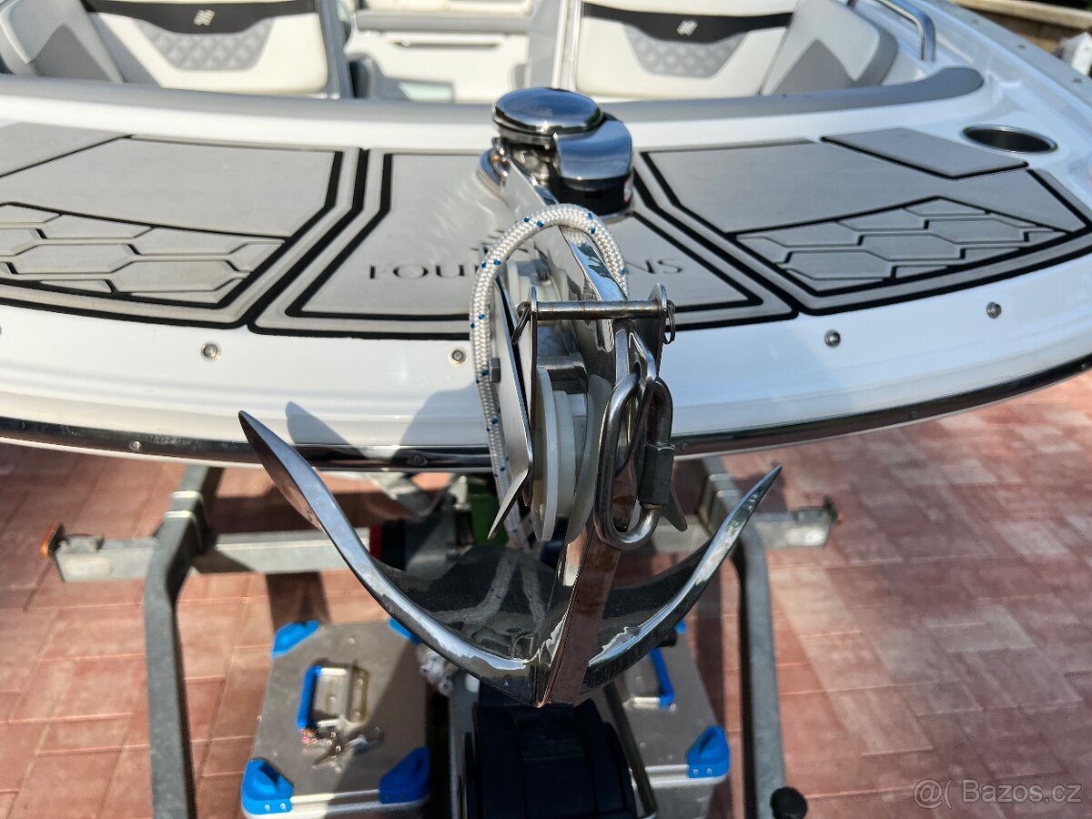 Prodám loď Four Winns HD 200+ přívěs s el.navijákem - 8