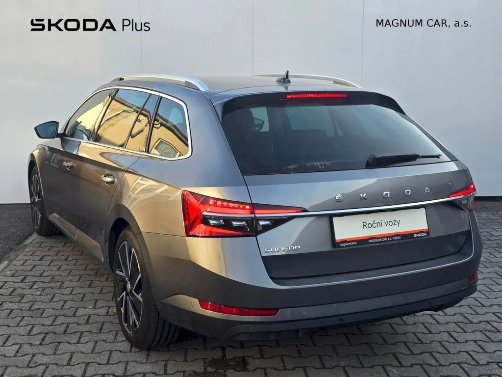 Škoda Superb, COMBI STYLE 2.0TDI / 110kW - 8