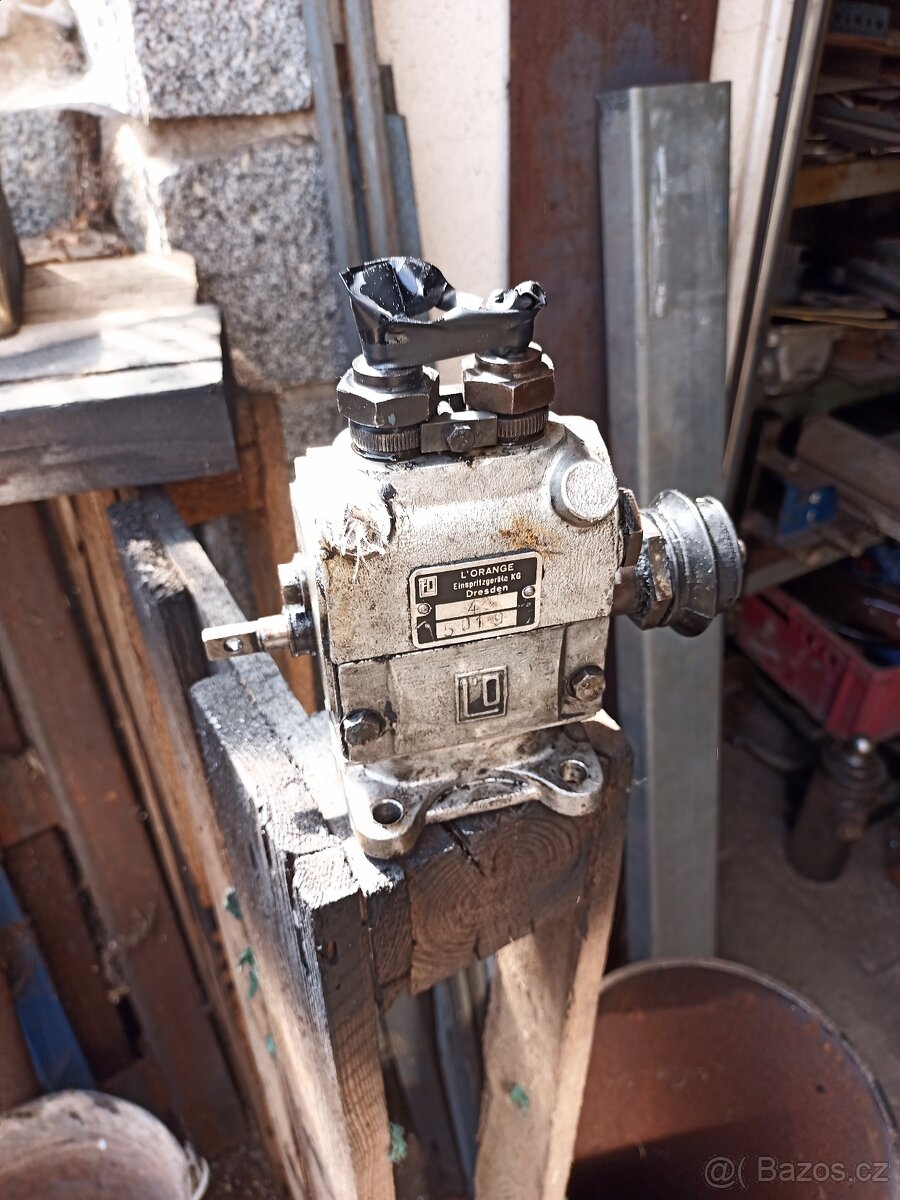 rs 09-díly motoru dvouválec - 8