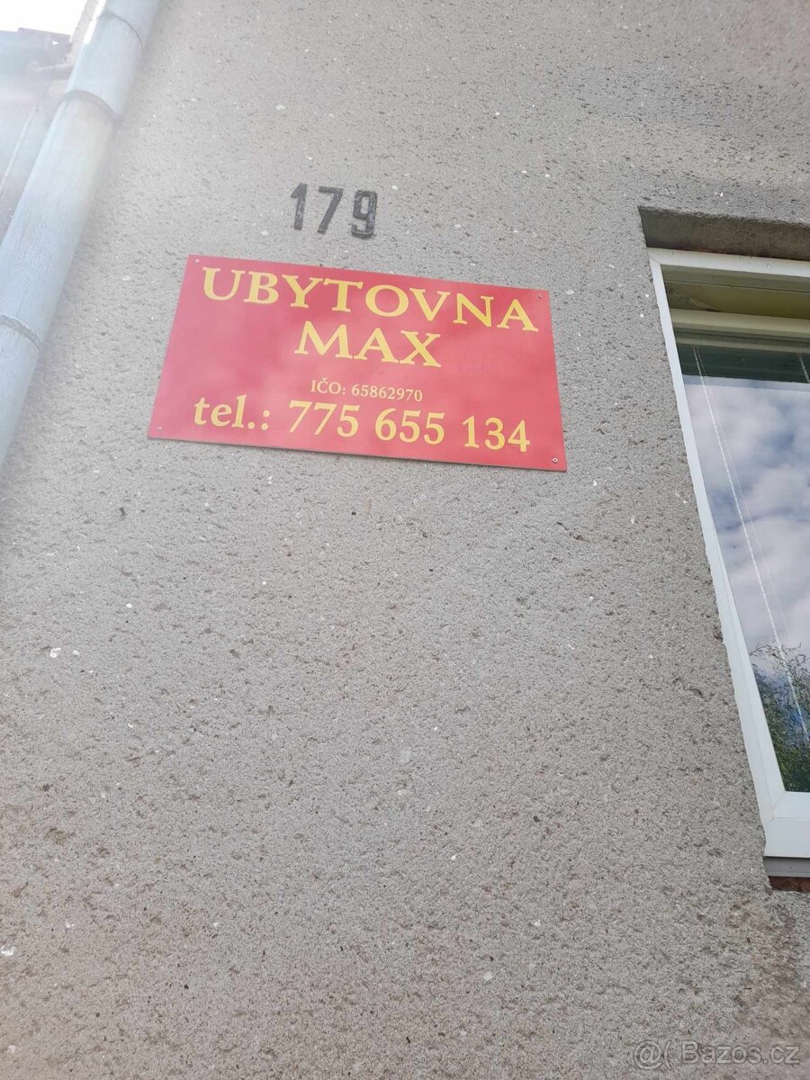 Nabízíme ubytování - 8