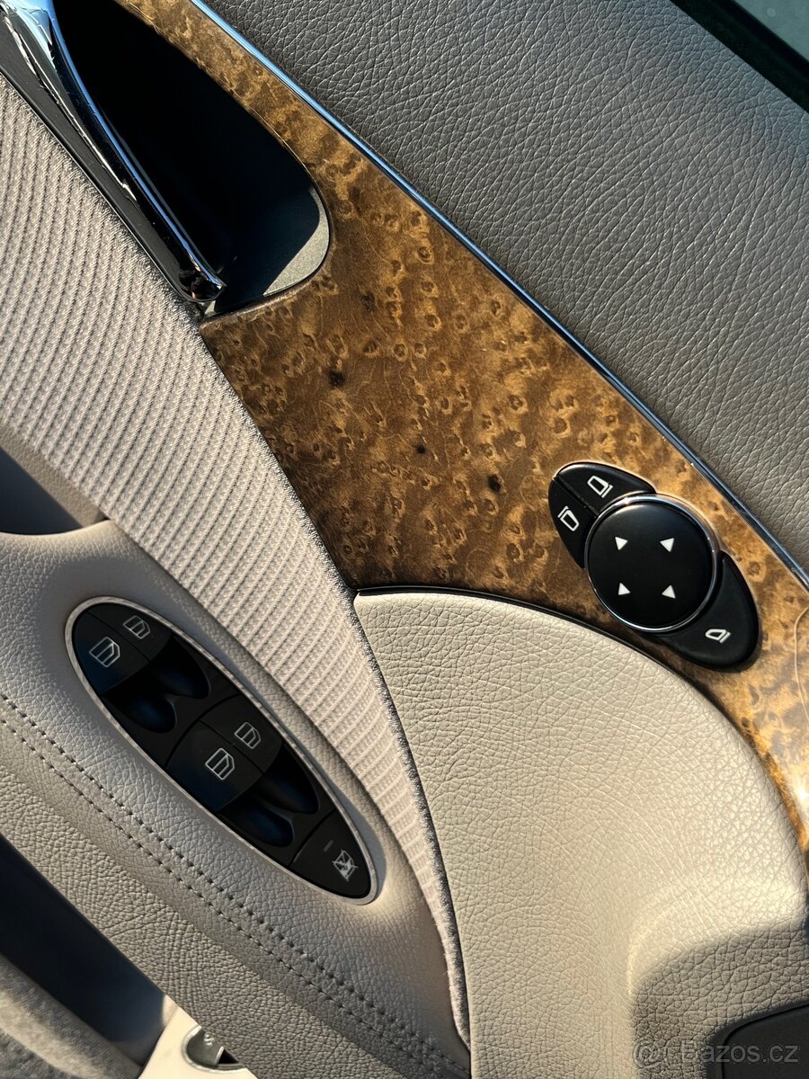 Mercedes-Benz W211 - 8