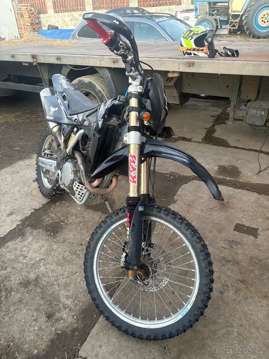 Husqvarna TE 450 r.v 2007 - 8