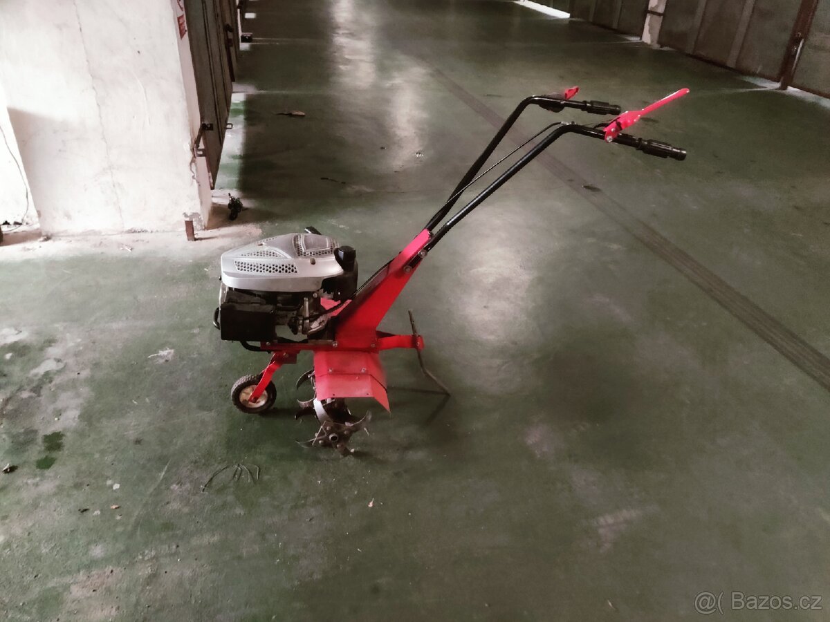Kultivátor Rotavator Hecht - 8