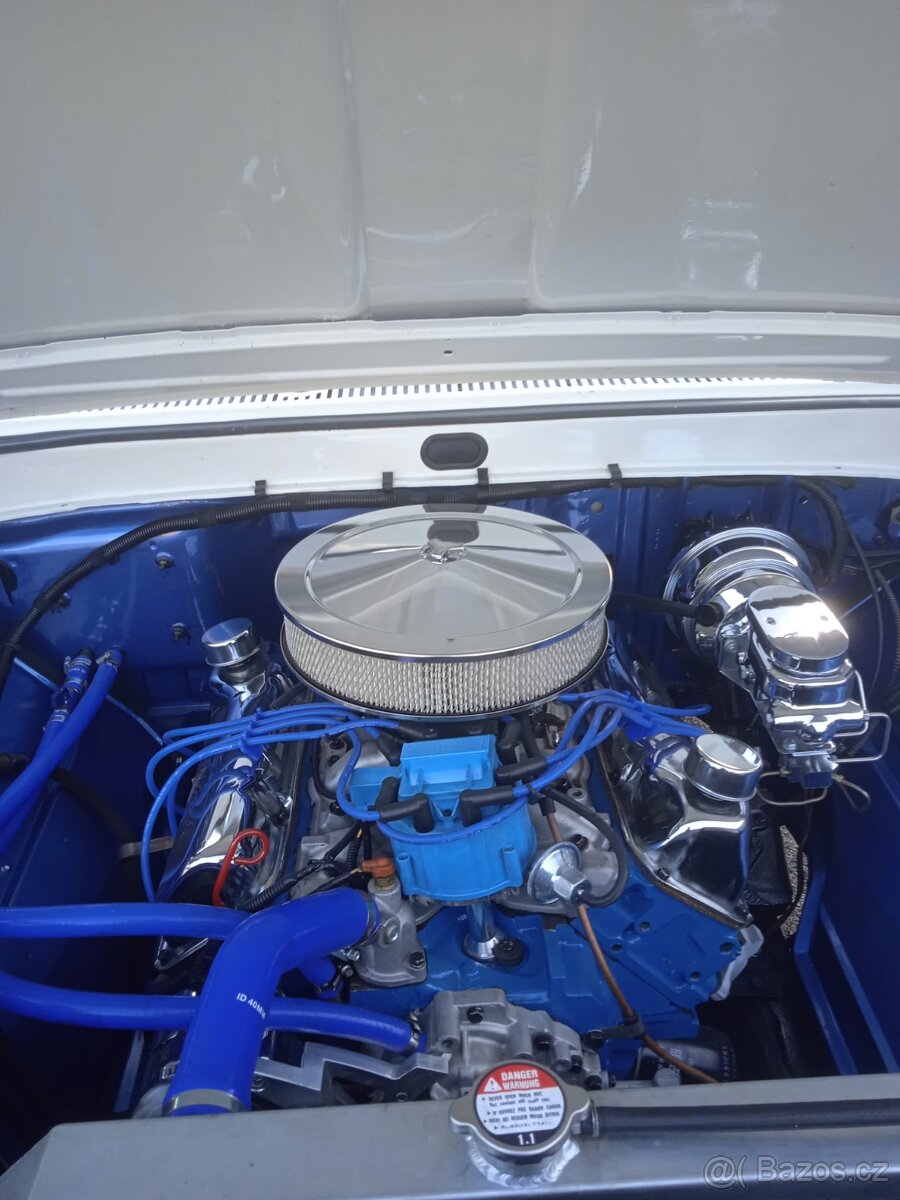 Predám Ford F-100 - 8