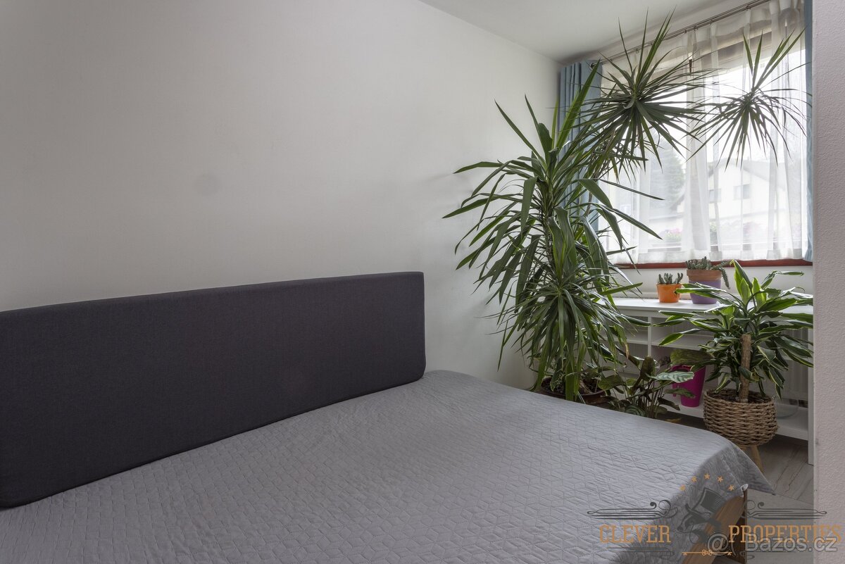 Prodej rodinného domu 260 m², ev.č. 00862 - 8