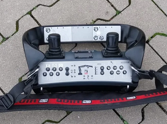 Mercedes-Benz ACTROS 2643 6x2 - valník s hydraulickou rukou - 8