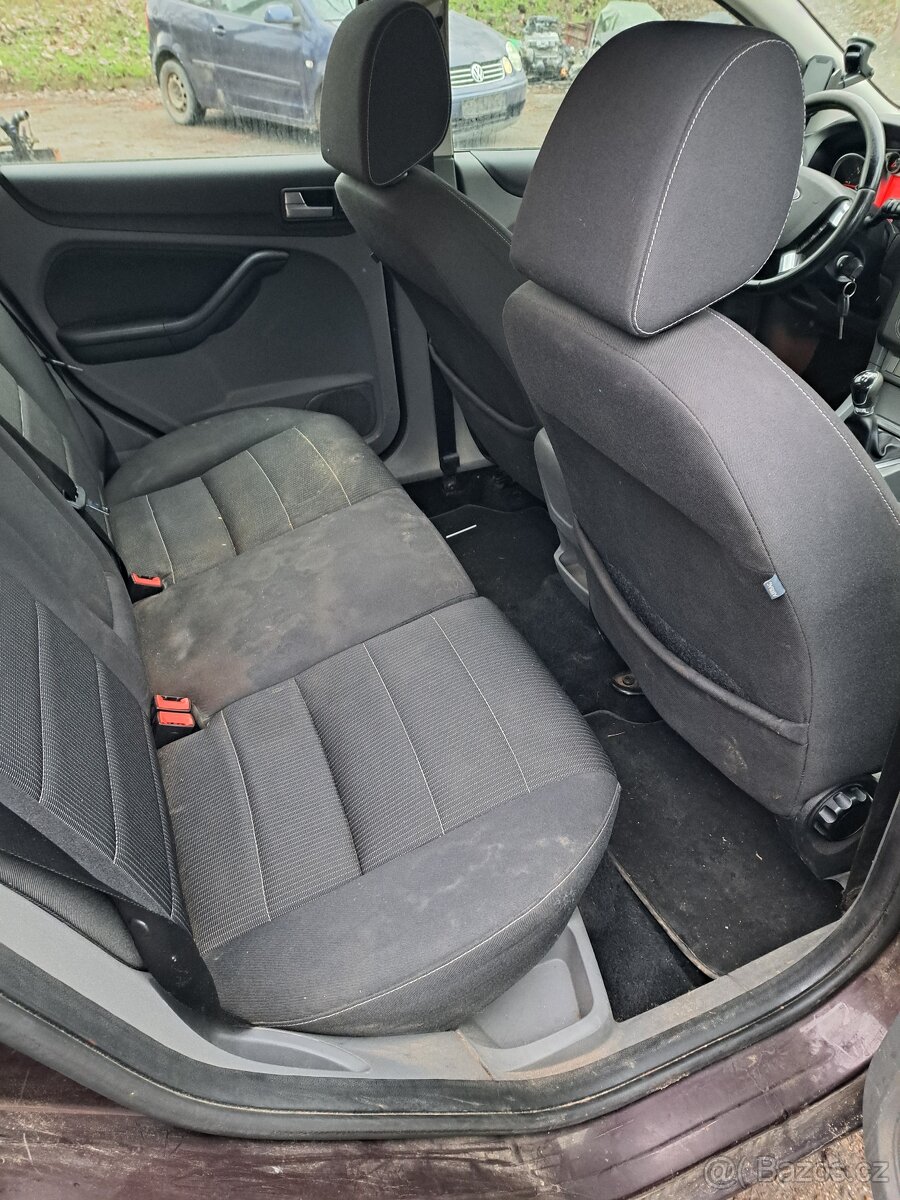 ND z Ford Focus C. MK2 1.6TDCI 80kW - 8