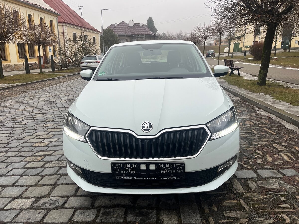 Škoda Fabia,55kW,parkovací senzory - 8