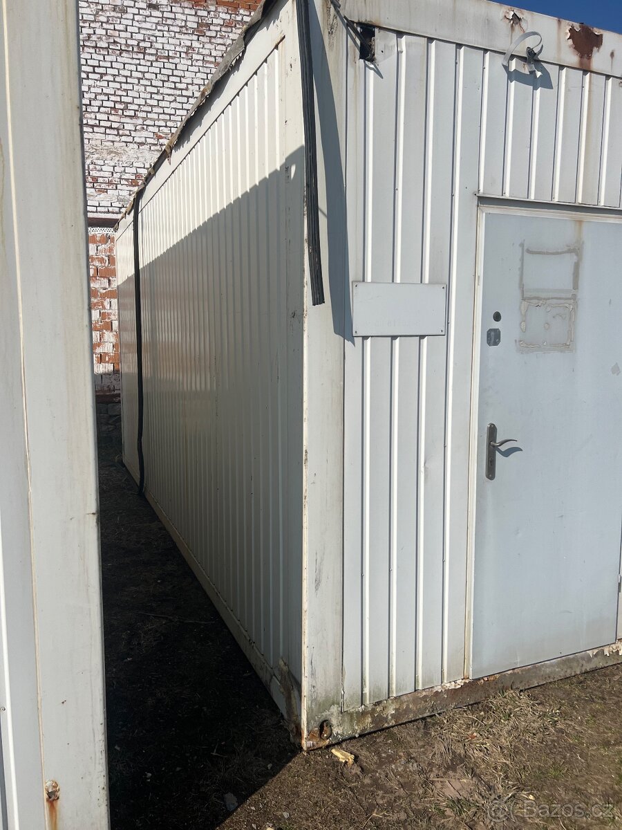 Prodám tři buňky - 8