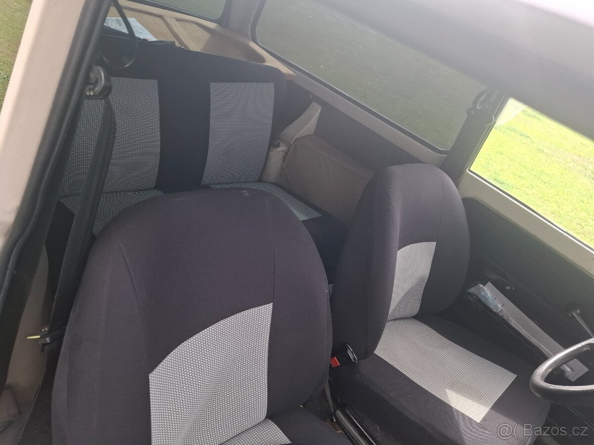 Prodám Trabanta 601 combi s tp a spz - 8