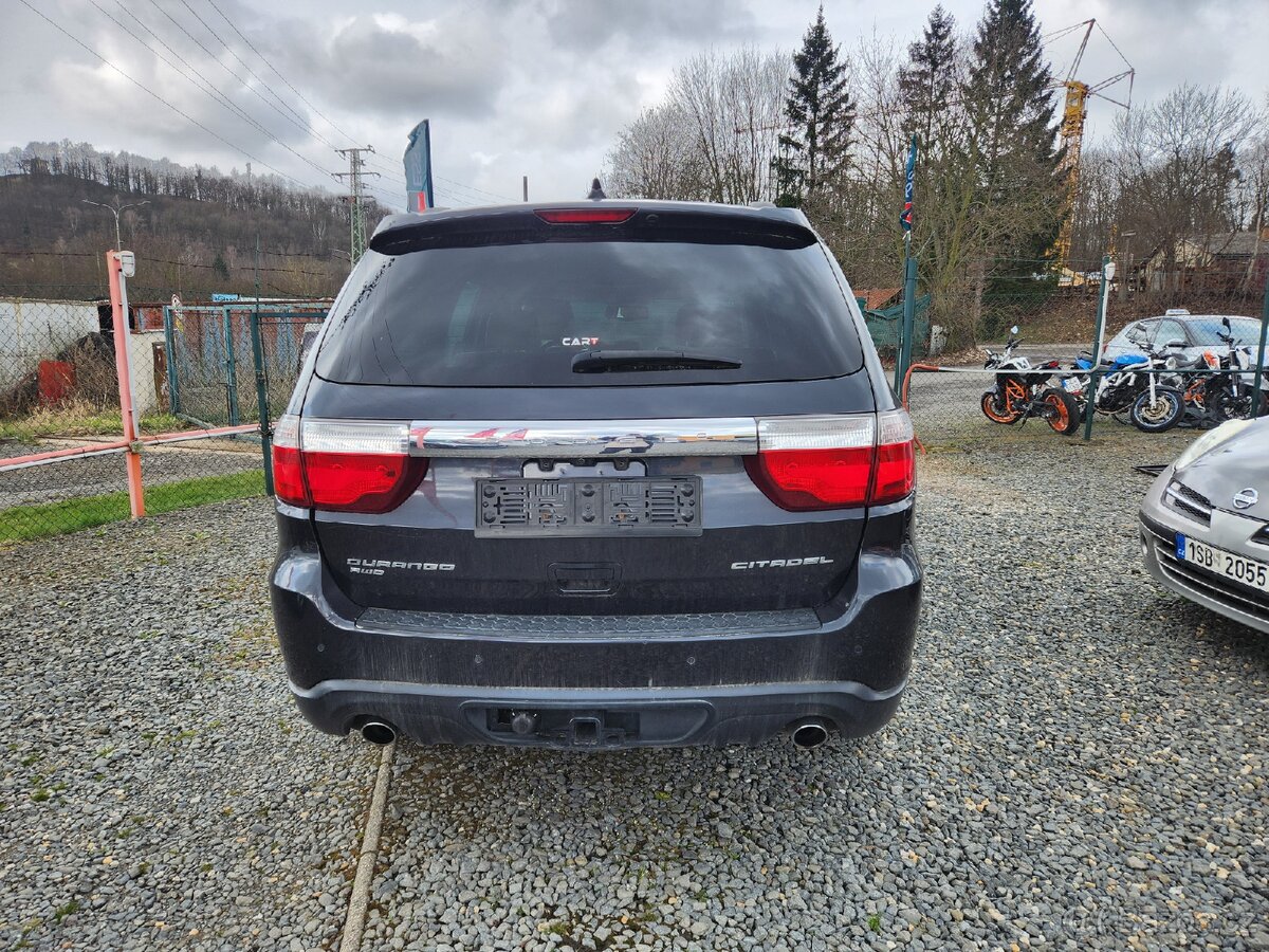 Dodge Durango 5.7i V8 Hemi - 8