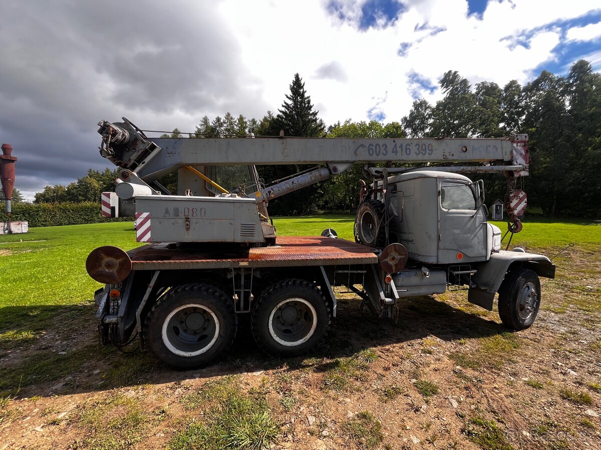 Praga V3S AD 080 motor Zetor 6v - 8