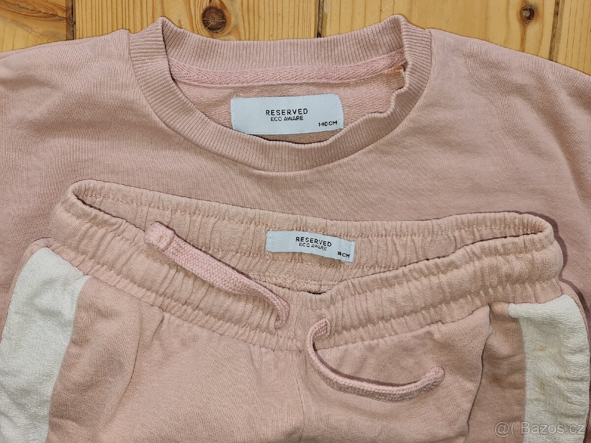 vel 140-146 - mikiny,bunda, šaty, trička.... - 8