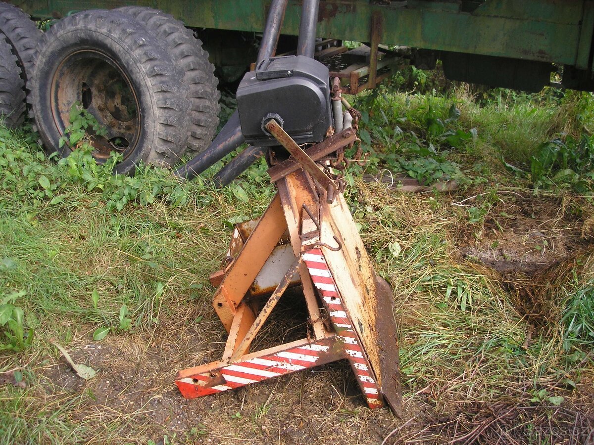 Prodám malotraktor domácí výroby. - 8