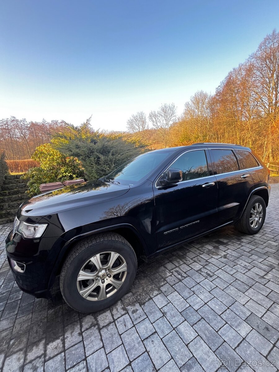JEEP Grand Cherokee 3,0 4x4 OVERLAND - 8