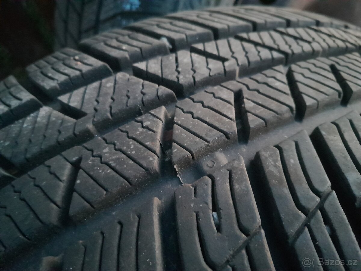 Ford C-Max 6Jx15'' , 5x108 , ET52,5 R16 - 8