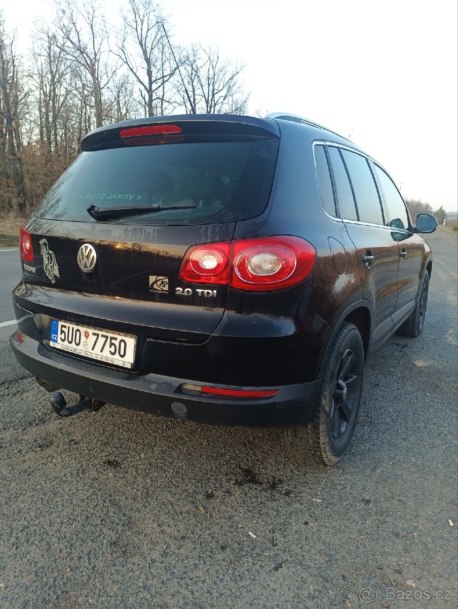 VW Tiguan 2.0 TDI 4x4 - 8