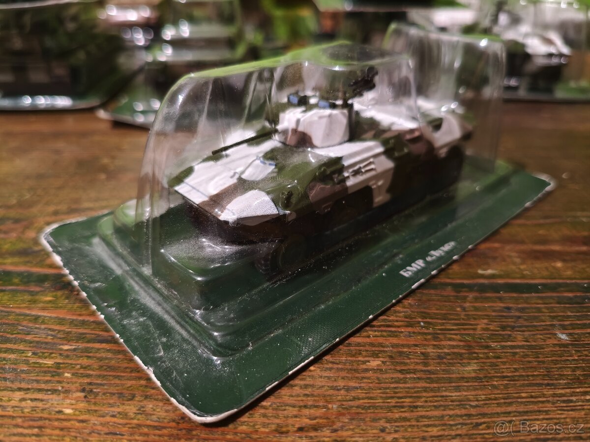 Vojenské modely 1/72 - 8