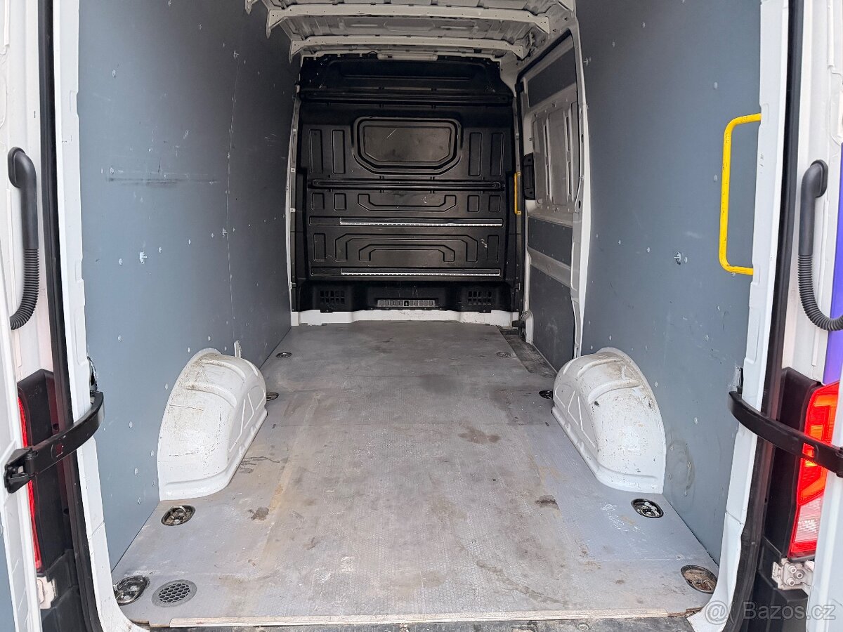 VW CRAFTER 2019 L2H2 2.0 TDI | ODPOČET DPH - 8