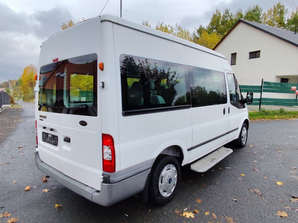 - rezervace - Ford Transit 2.2TDCi rok 2013 9.míst - 8