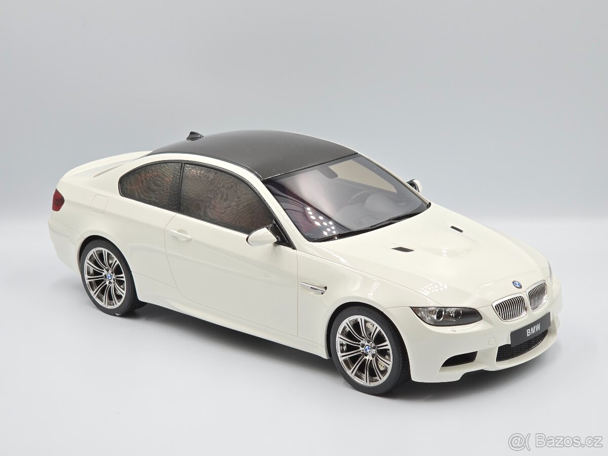BMW M3 E92 1:12 OttoMobile - 8