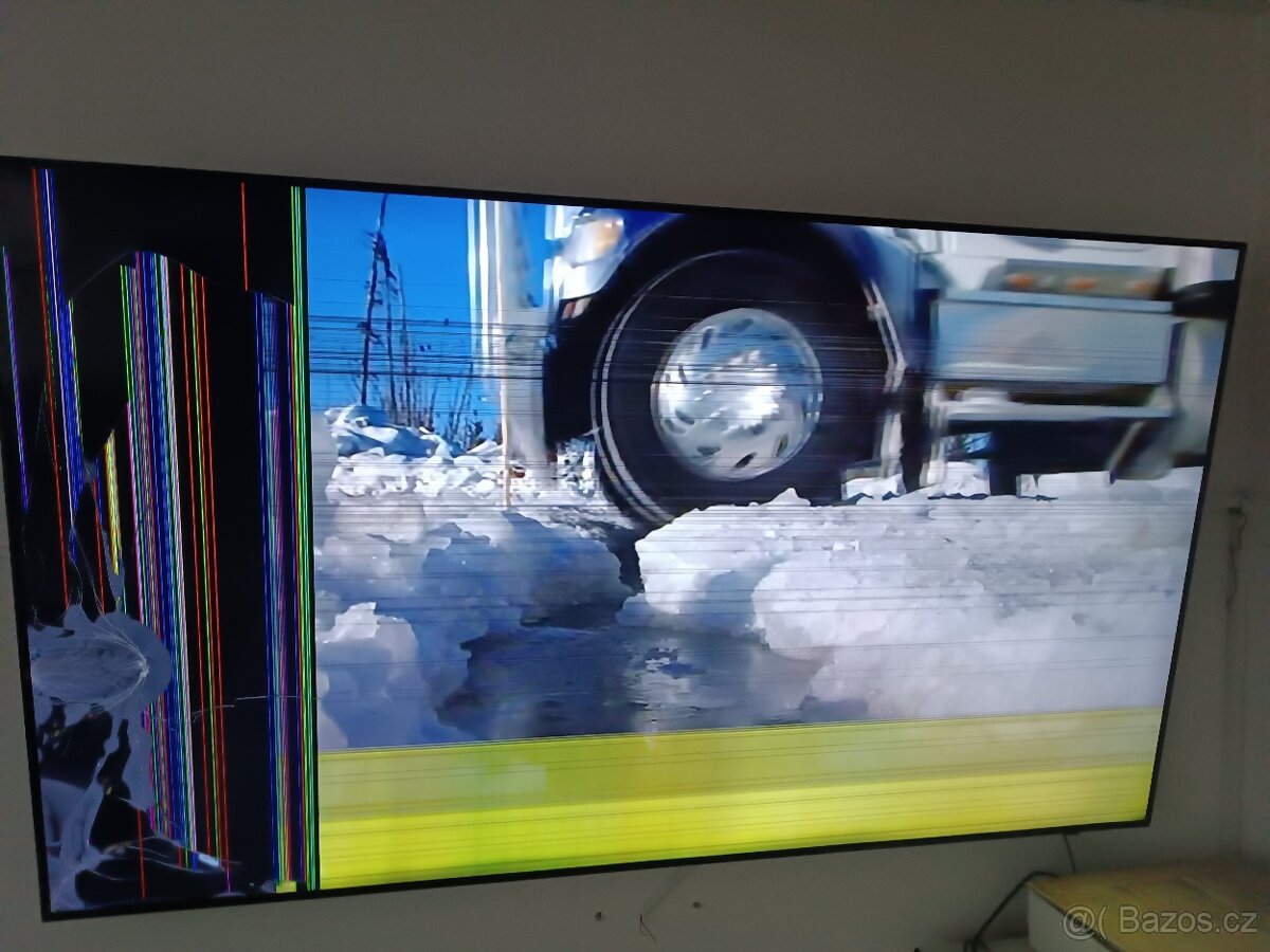 SAMSUNG CRYSTAL UHD 85´´ - 8