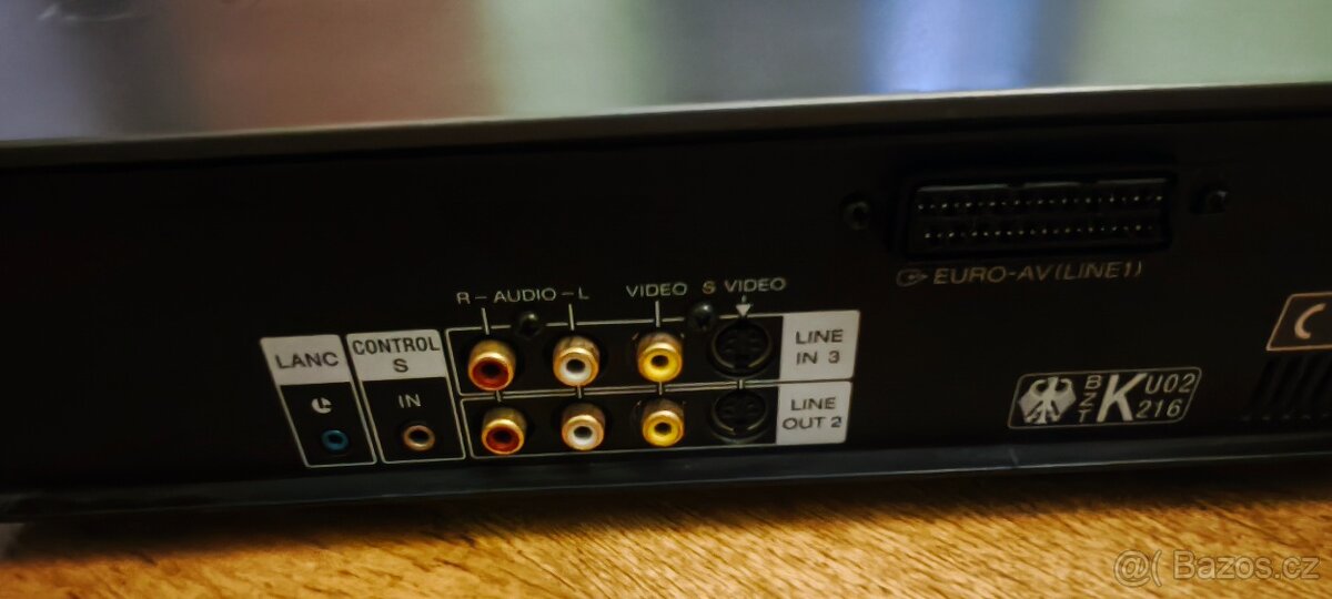 Videorekordér HI8 SONY ev-c2000e,čti popis - 8