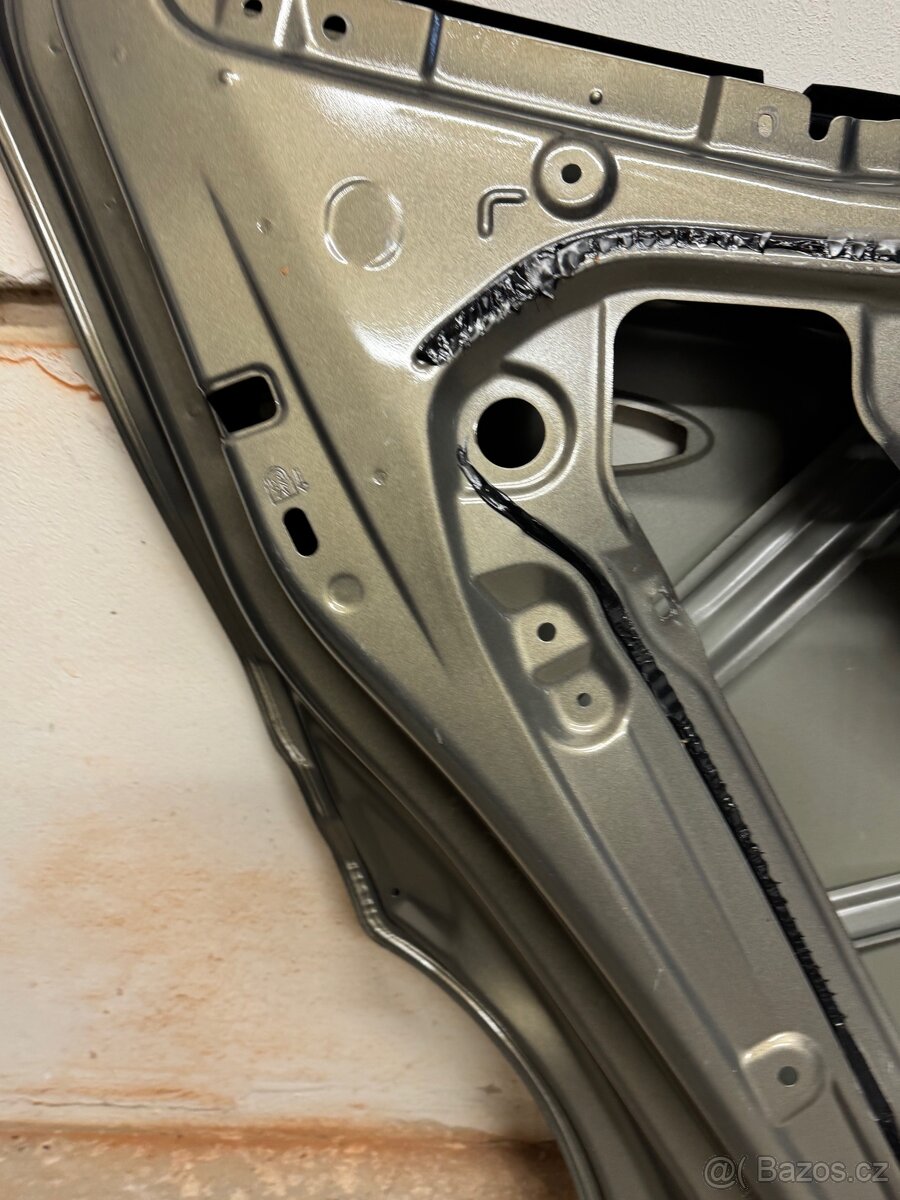 Toyota Yaris Cross, LZ dveře - 8