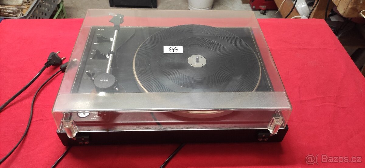 Gramofon Tesla NC 580 - černá barva - 8