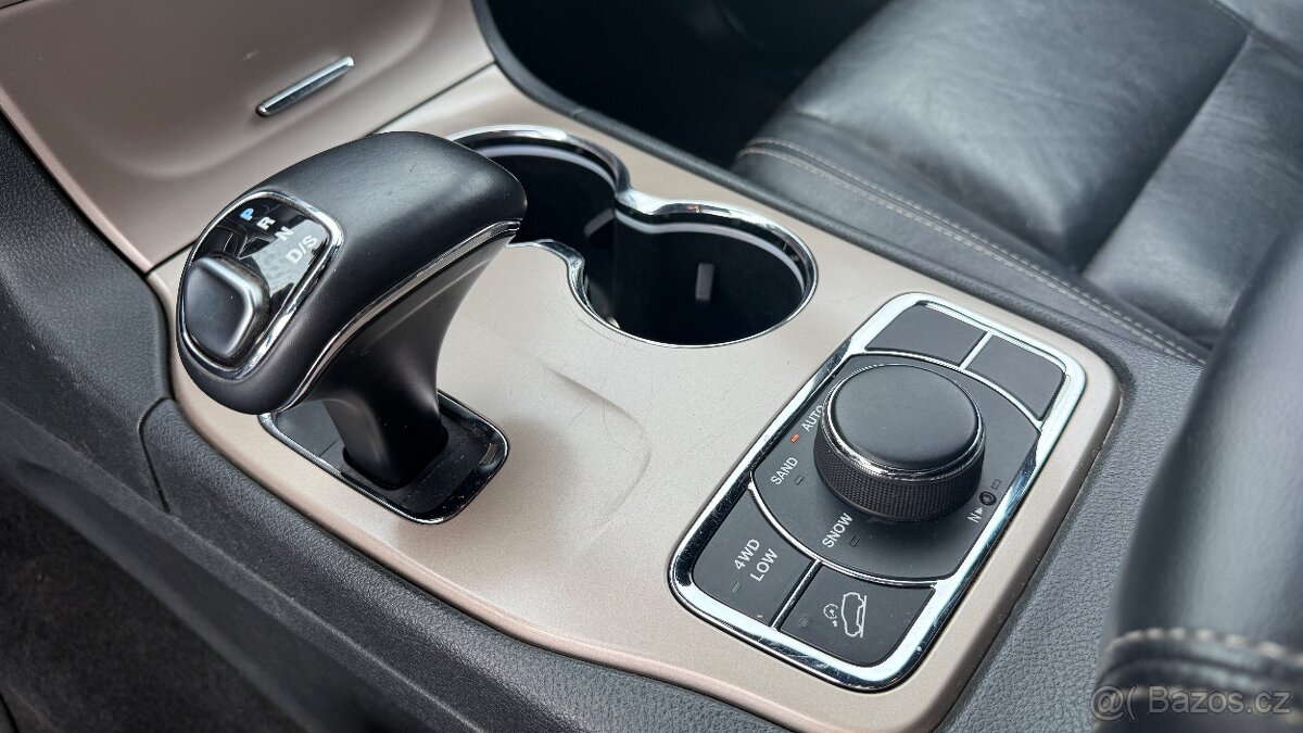 Jeep Grand Cherokee 3.0CRD TAŽNÉ DPH - 8