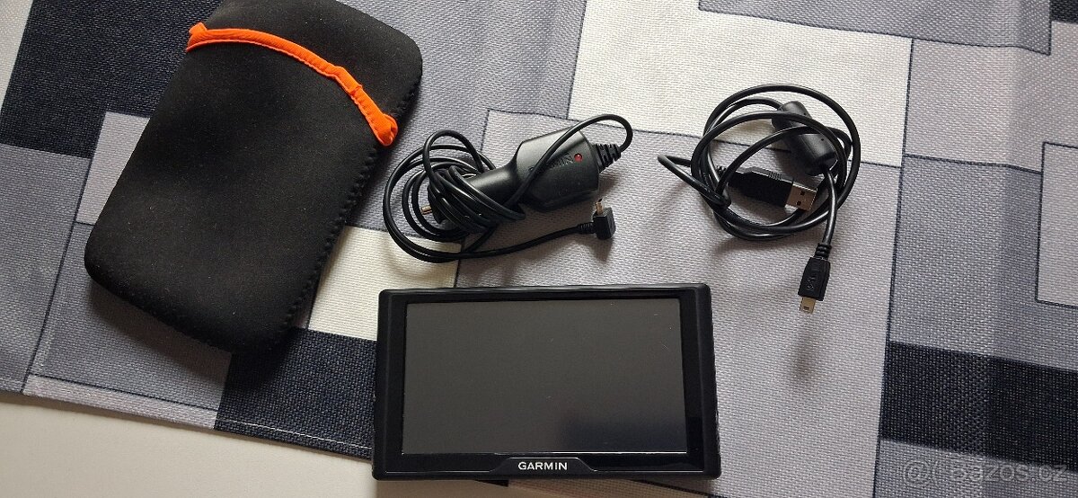 AUTONAVIGACE GARMIN DRIVE 61 - 8