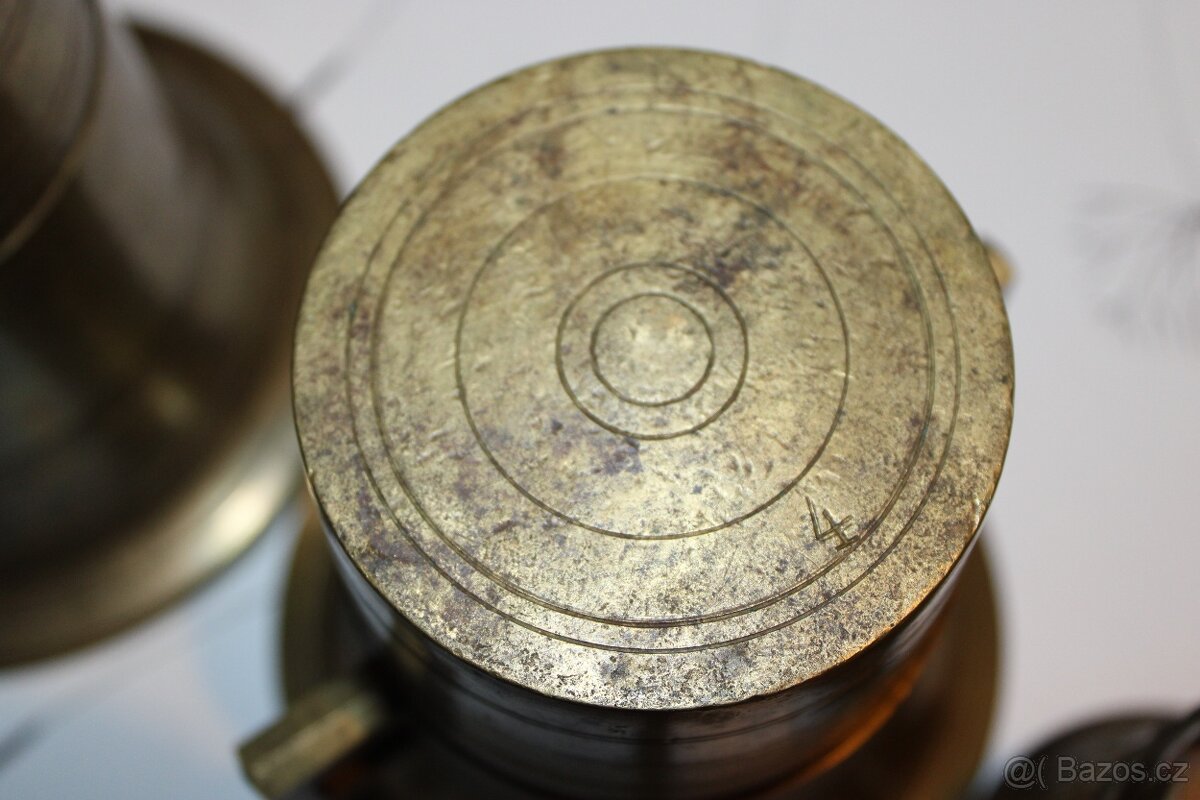 3 X MOSAZNÝ HMOŽDÍŘ - 8