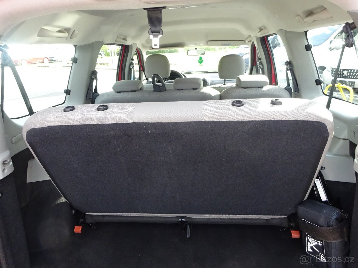 Dacia Logan 1,6I, 7MÍST, Č.75 - 8