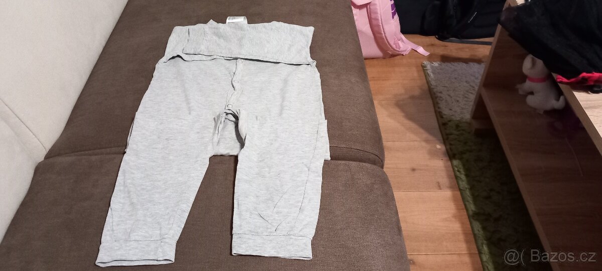 Oblečení vel.92 - 8