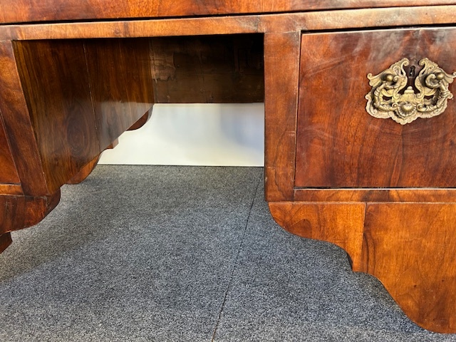 Psací stůl biedermeier - originál. - 8
