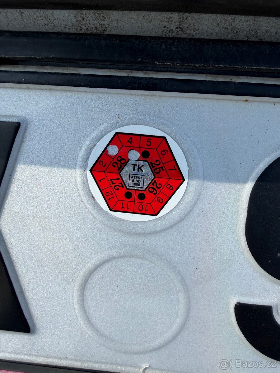 VW Caddy Maxi cng - 8