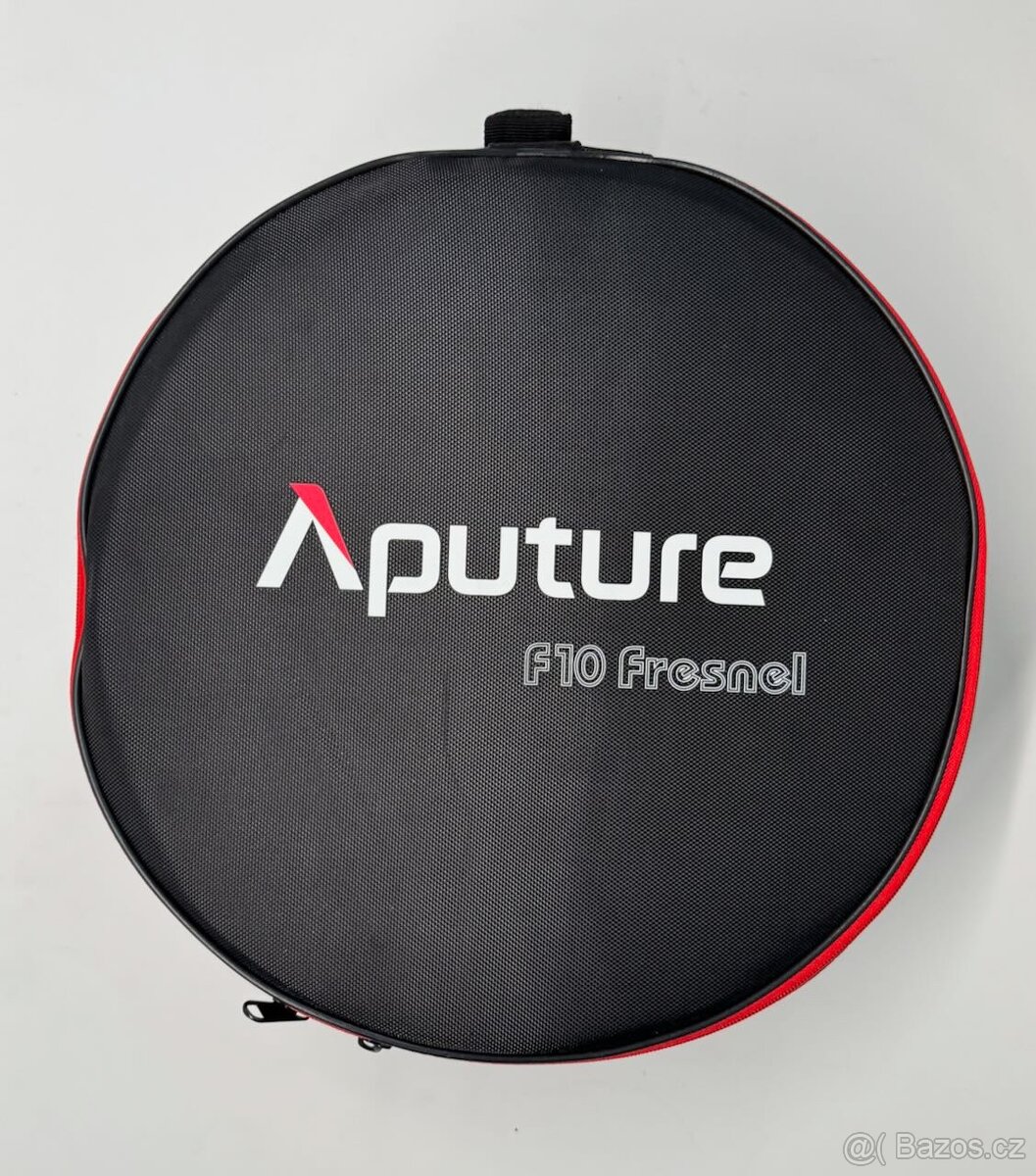 Aputure F10 fresnel - 8